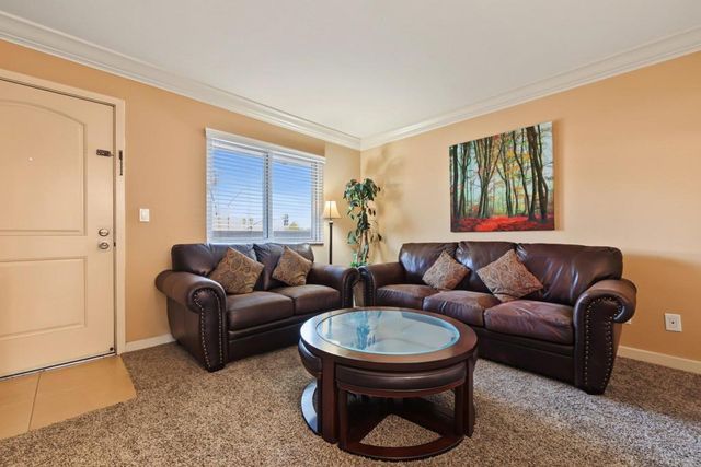 801 National City Boulevard 204, National City, CA 91950