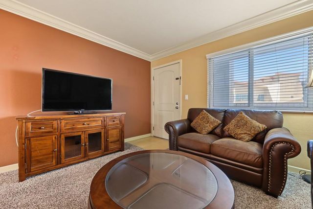 801 National City Boulevard 204, National City, CA 91950