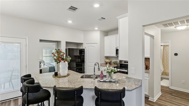 2707 Redcap Street, Bryan, TX 77803