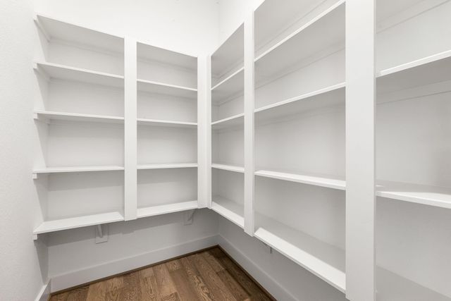 998 Briac Ln, Conroe, TX 77301