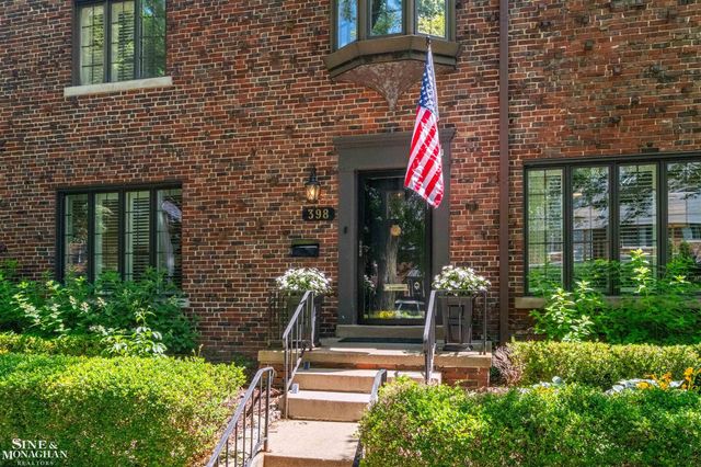 398 Rivard Boulevard, Grosse Pointe, MI 48230