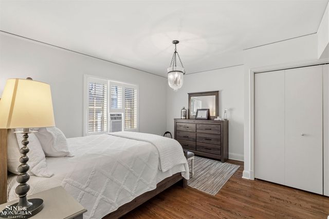 398 Rivard Boulevard, Grosse Pointe, MI 48230