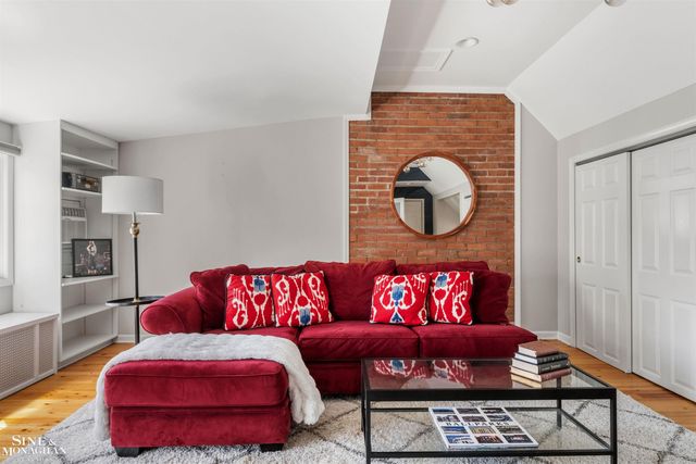 398 Rivard Boulevard, Grosse Pointe, MI 48230
