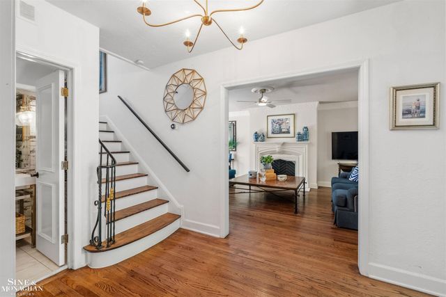 398 Rivard Boulevard, Grosse Pointe, MI 48230