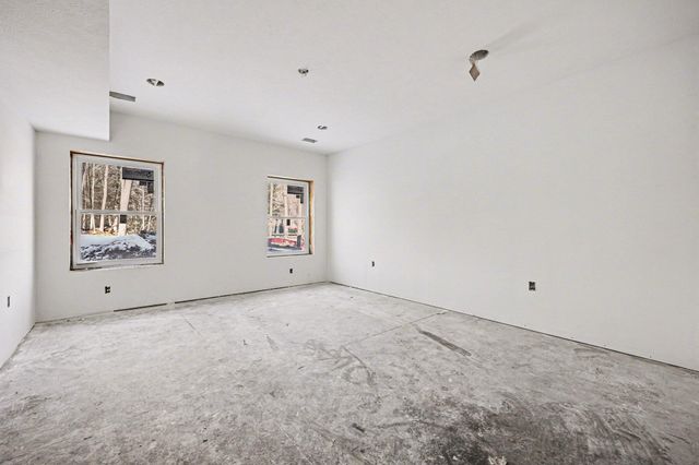 9810 Birdie Drive, Mecosta Twp, MI 49346