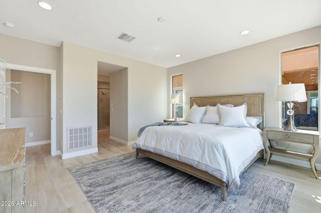 276 E BRACCIANO Avenue, Queen Creek, AZ 85140