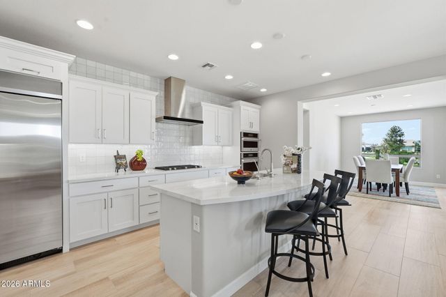 276 E BRACCIANO Avenue, Queen Creek, AZ 85140