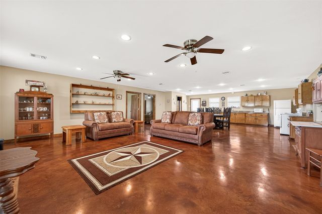 8430 Altimore Road, Needville, TX 77461
