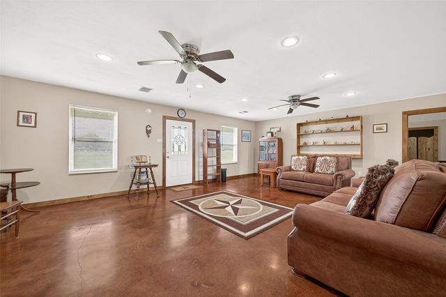 8430 Altimore Road, Needville, TX 77461