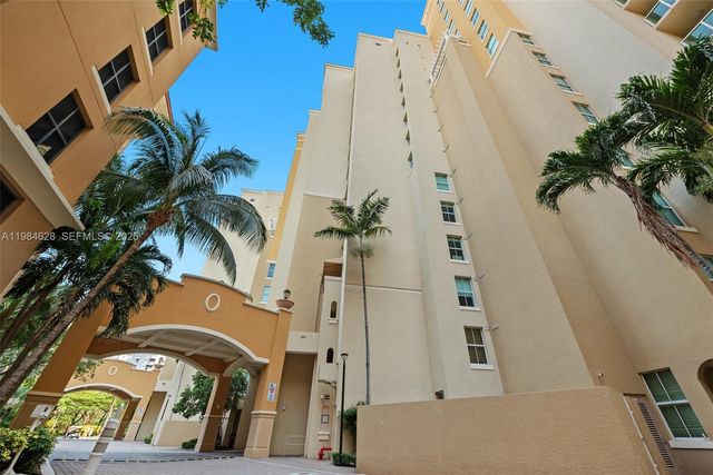 3340 NE 190th St 504, Aventura, FL 33180