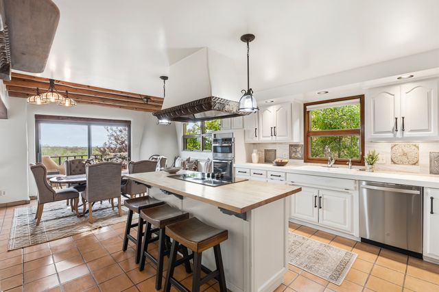 616 Paseo De La Cuma A, Santa Fe, NM 87501
