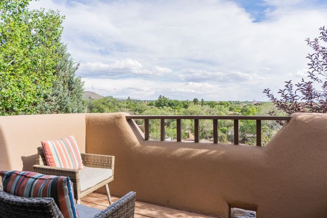 616 Paseo De La Cuma A, Santa Fe, NM 87501