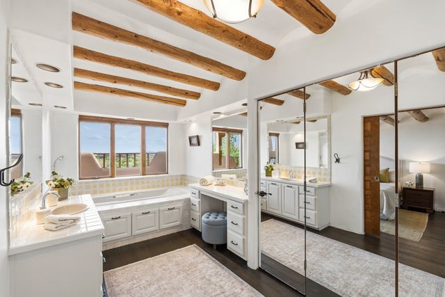 616 Paseo De La Cuma A, Santa Fe, NM 87501