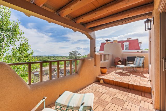 616 Paseo De La Cuma A, Santa Fe, NM 87501