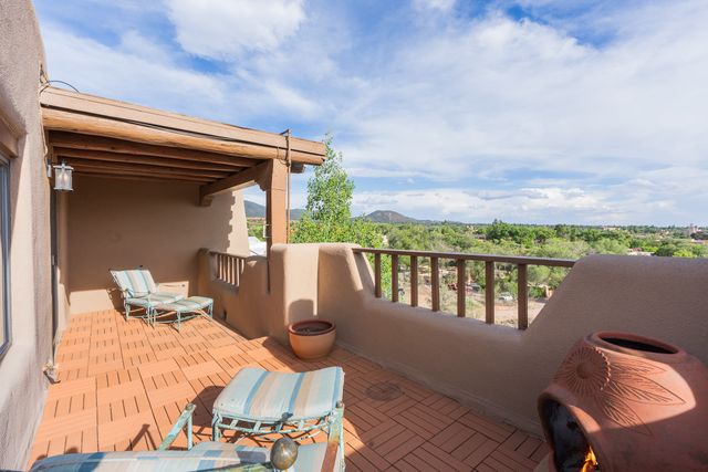 616 Paseo De La Cuma A, Santa Fe, NM 87501