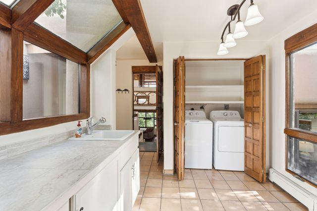 616 Paseo De La Cuma A, Santa Fe, NM 87501