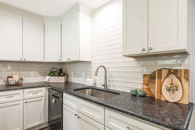 209 Cooner Street B, College Station, TX 77840