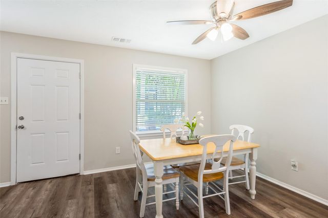 209 Cooner Street B, College Station, TX 77840