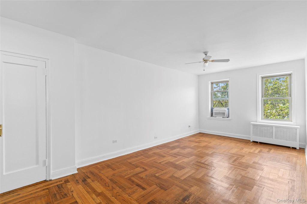48-23 42nd Street 5F, Sunnyside, NY 11104 — photo 5