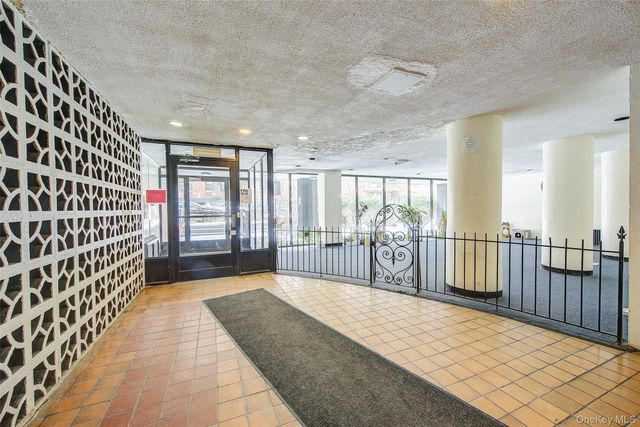 83-30 Vietor Avenue 708, Elmhurst, NY 11373