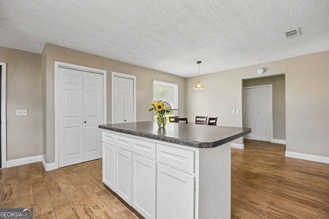 105 Wolf Bay Circle, Kingsland, GA 31548