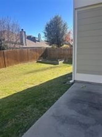 1105 Rain Fern Drive, Mckinney, TX 75072