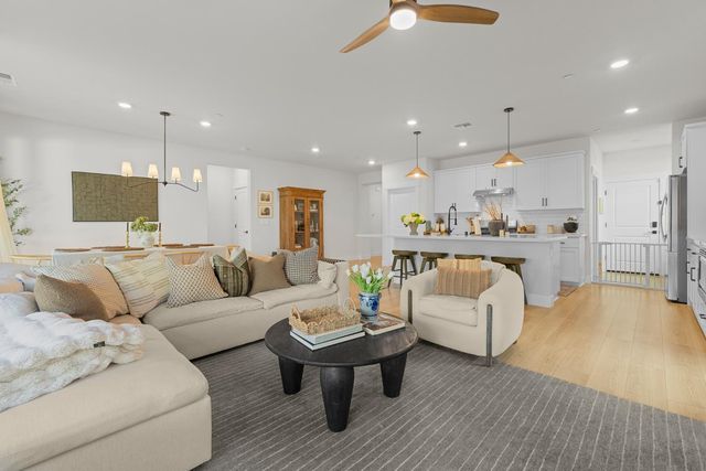 3175 Highgate Terrace Loop, Folsom, CA 95630