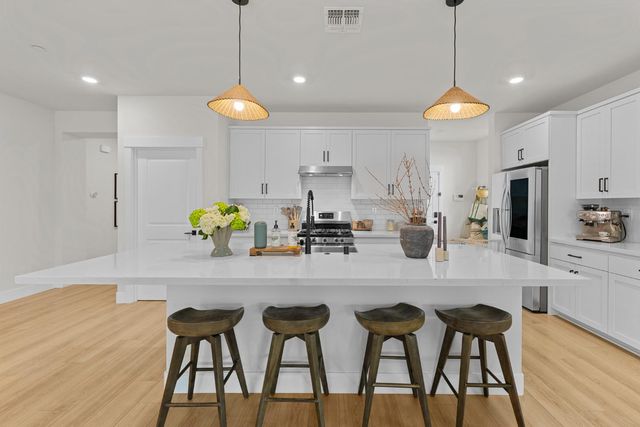 3175 Highgate Terrace Loop, Folsom, CA 95630