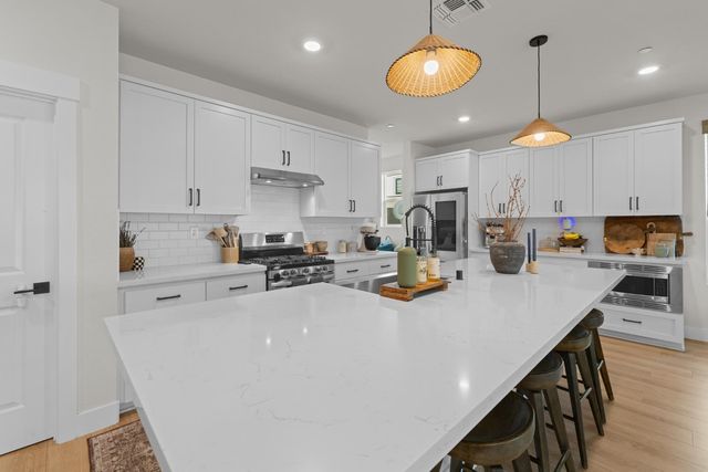 3175 Highgate Terrace Loop, Folsom, CA 95630