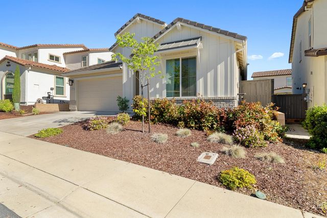 3175 Highgate Terrace Loop, Folsom, CA 95630