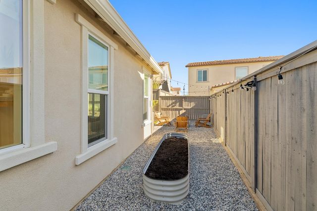 3175 Highgate Terrace Loop, Folsom, CA 95630