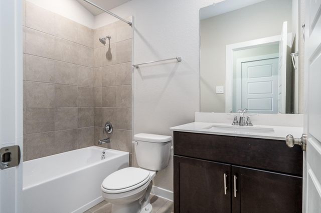 17853 Stone Terrace Lane, Montgomery, TX 77316