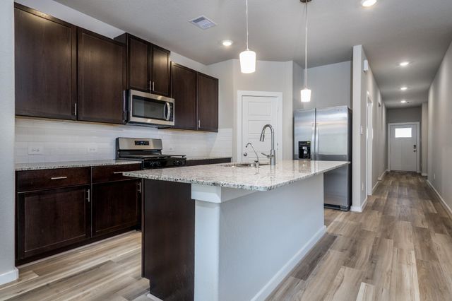 17853 Stone Terrace Lane, Montgomery, TX 77316