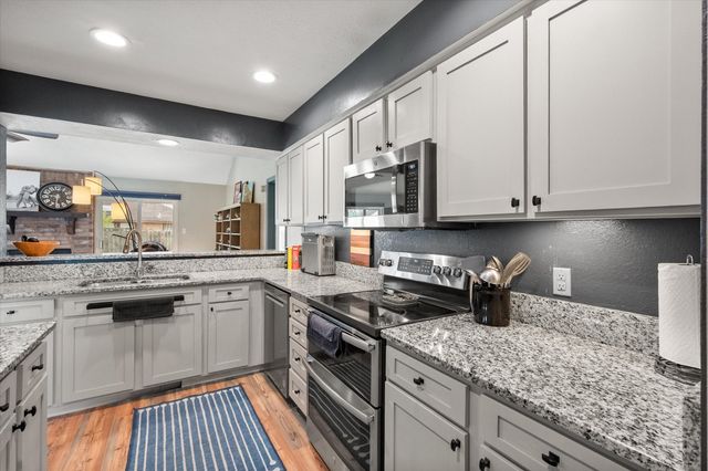 2016 Spicewood Road, Bedford, TX 76021