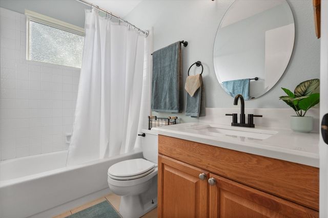 2016 Spicewood Road, Bedford, TX 76021