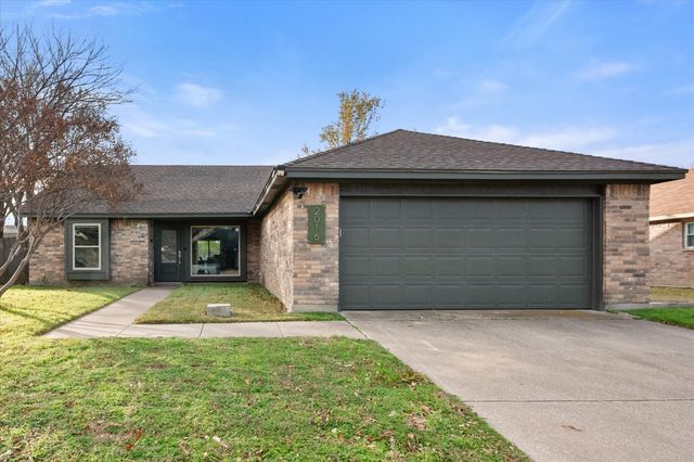 2016 Spicewood Road, Bedford, TX 76021