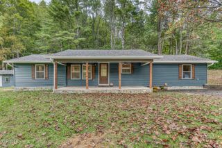 1041 Dry Creek Road, Elizabethton, TN 37643