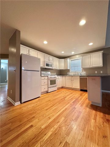 9 Astor Ridge Drive A, Amherst, NY 14228