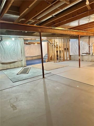 9 Astor Ridge Drive A, Amherst, NY 14228