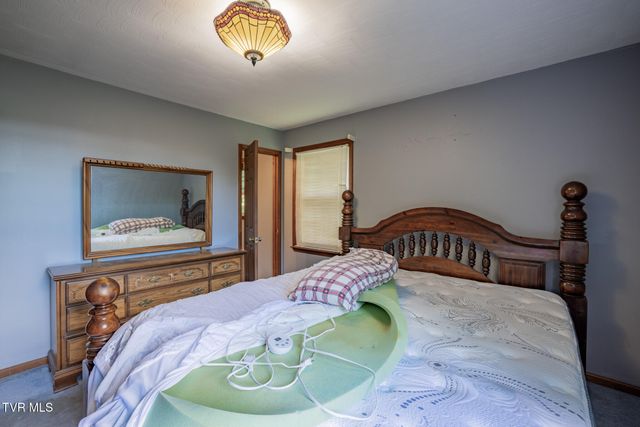 26309 Northridge Road, Meadowview, VA 24361
