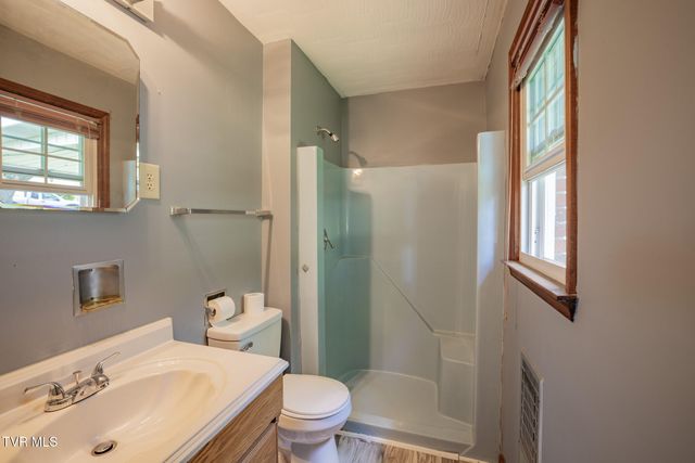 26309 Northridge Road, Meadowview, VA 24361