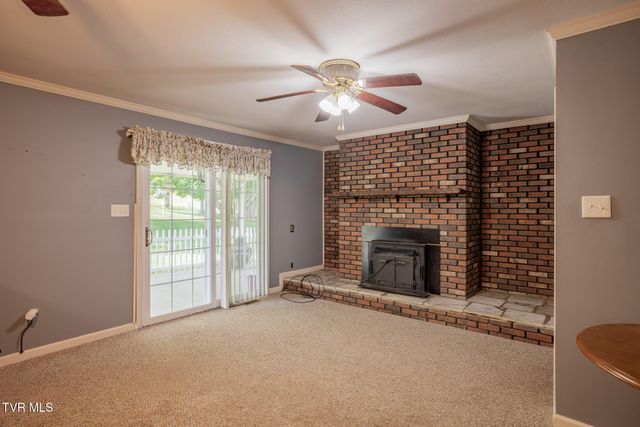26309 Northridge Road, Meadowview, VA 24361