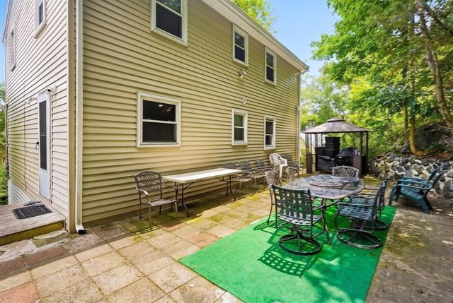 24 College Farm Rd, Waltham, MA 02451