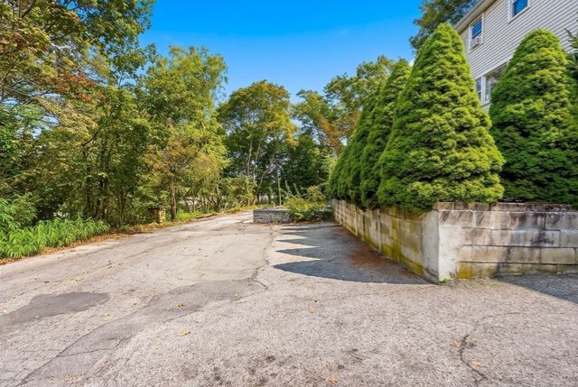 24 College Farm Rd, Waltham, MA 02451
