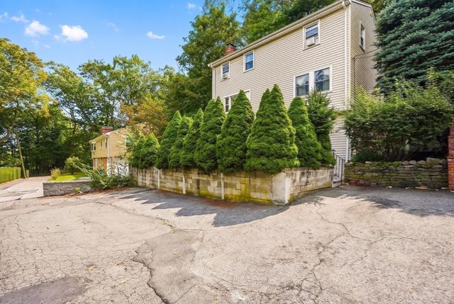 24 College Farm Rd, Waltham, MA 02451