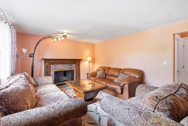 24 College Farm Rd, Waltham, MA 02451