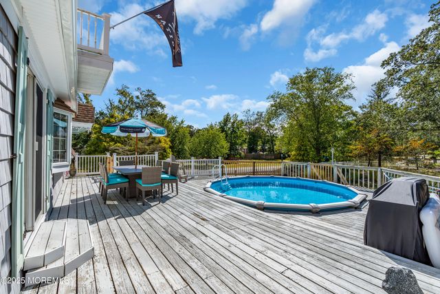 344 E Point Pleasant Avenue, Ocean Gate, NJ 08740