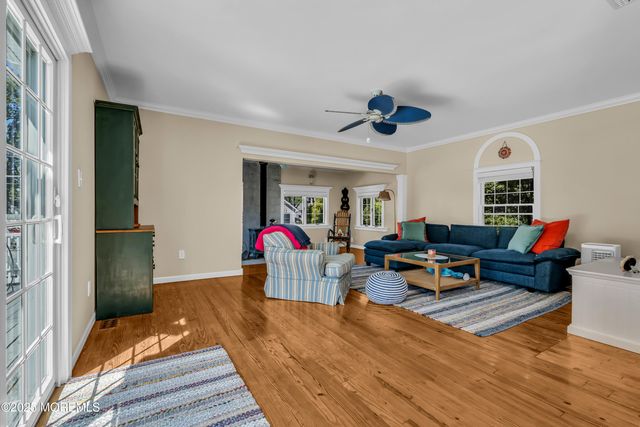 344 E Point Pleasant Avenue, Ocean Gate, NJ 08740