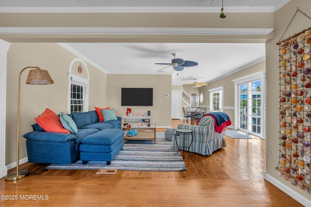 344 E Point Pleasant Avenue, Ocean Gate, NJ 08740