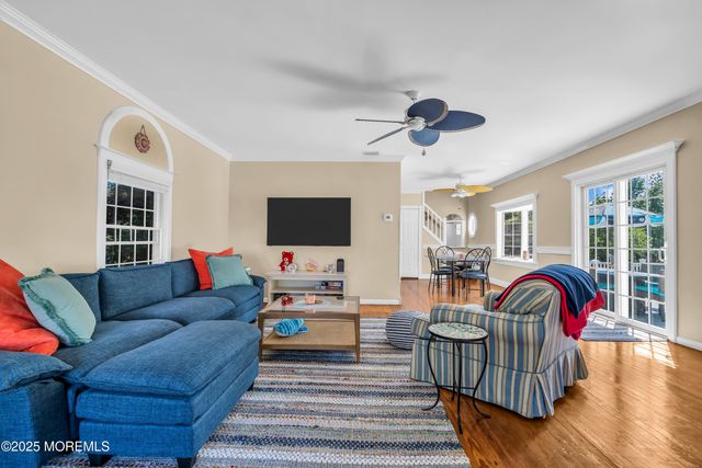 344 E Point Pleasant Avenue, Ocean Gate, NJ 08740